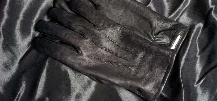 How to Care for Leather Work Gloves at Home