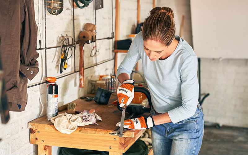 How to Sharpen Hedge Trimmer Blades for Better Performance