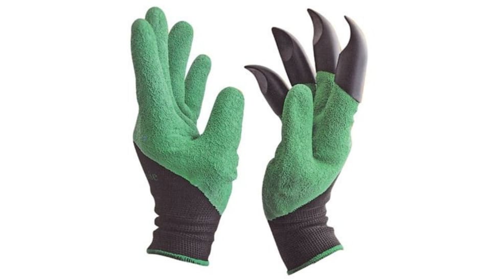 How To Use Garden Gloves With Claws